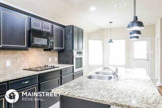 632 River Rock Rd in Azle, TX - Building Photo - Building Photo