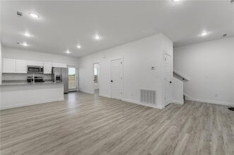 751 St Charles Pl in Bentonville, AR - Building Photo - Building Photo