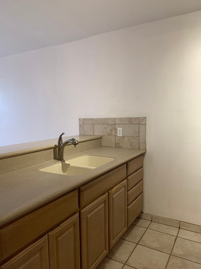 3312 Northside Dr, Unit 712 in Key West, FL - Building Photo - Building Photo