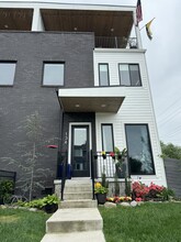 134 Marshall Ct in Nashville, TN - Building Photo - Building Photo