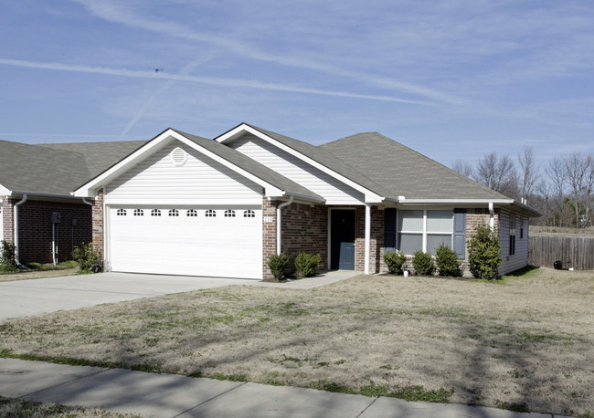 Broadway Terrace in West Memphis, AR - Building Photo - Building Photo