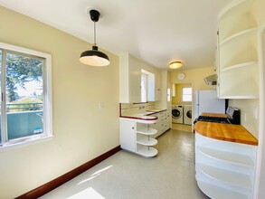 3121 Maple Ave in Oakland, CA - Building Photo - Building Photo
