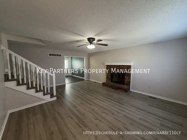 13865 S Alden Ct in Olathe, KS - Building Photo - Building Photo