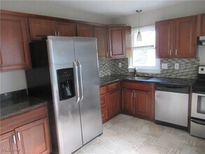 15815 Eleanore Dr in Cleveland, OH - Building Photo - Building Photo