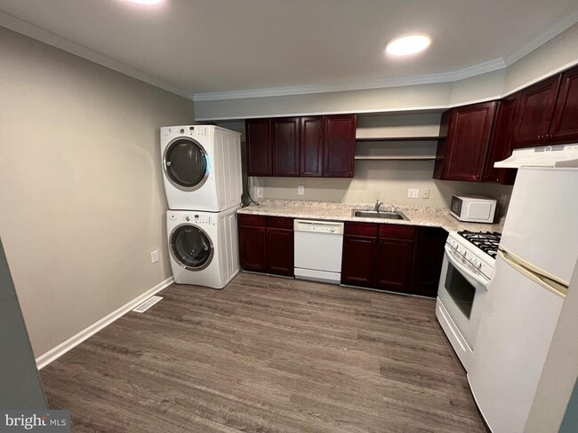 property at 18402 Cedar Dr