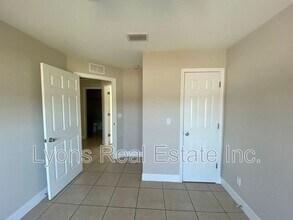 215 Cultural Park Blvd in Cape Coral, FL - Building Photo - Building Photo