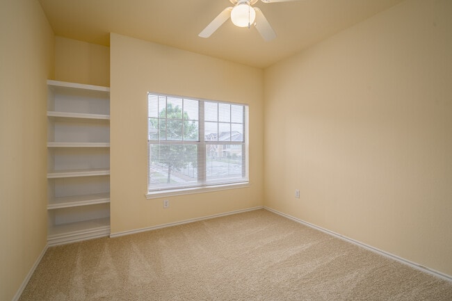 Cypress Creek at Fayridge Drive Apartment Homes in Houston, TX - Building Photo - Interior Photo