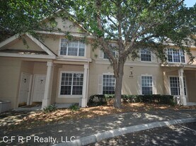 832 Grand Regency Pointe