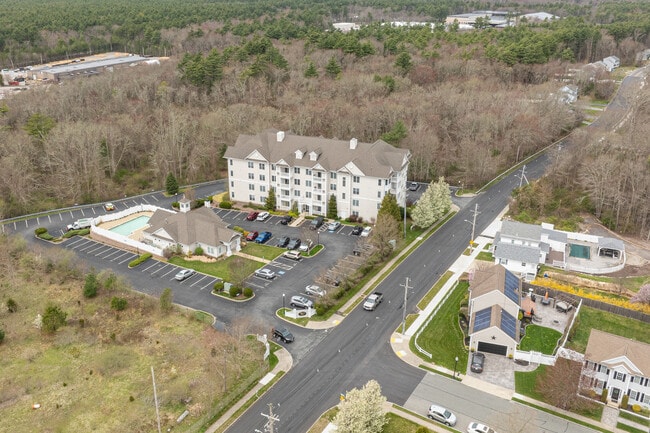 Schooner Cove Condominiums in New Bedford, MA - Building Photo - Building Photo