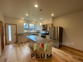 1855 S 3rd St W in Missoula, MT - Building Photo - Building Photo