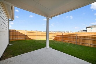 5900 Swedish Farms Ter in Del Valle, TX - Building Photo - Building Photo