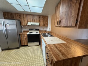 1608 University Ln in Cocoa, FL - Building Photo - Building Photo