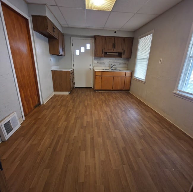 3461 W 56th St in Cleveland, OH - Building Photo - Building Photo