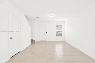 444 NE 5th St in Florida City, FL - Building Photo - Building Photo