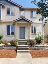 1550 Craig Rd SE in Olympia, WA - Building Photo