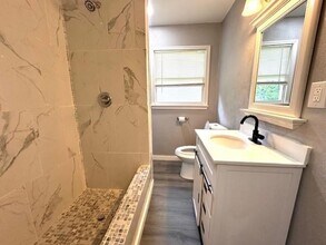 411 Frankie St in Wharton, TX - Building Photo - Building Photo
