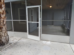 873 Van Buren St in Ft. Myers, FL - Foto de edificio - Building Photo