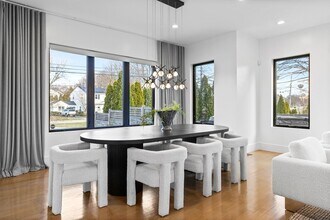 706 Saw Mill Brook Pkwy in Newton, MA - Building Photo - Building Photo