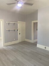 2707 I St, Unit 3 in Sacramento, CA - Building Photo - Building Photo