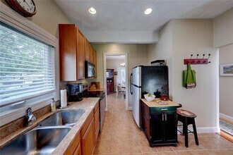 110 Rome Ave in Providence, RI - Building Photo - Building Photo