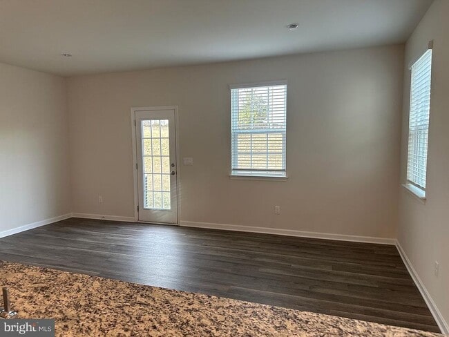 163 Rae Ct in Luray, VA - Building Photo - Building Photo