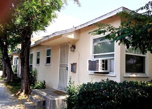 14307 Tiara St in Sherman Oaks, CA - Building Photo - Building Photo