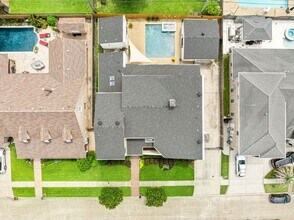 73 Doescher Dr in Harahan, LA - Foto de edificio - Building Photo