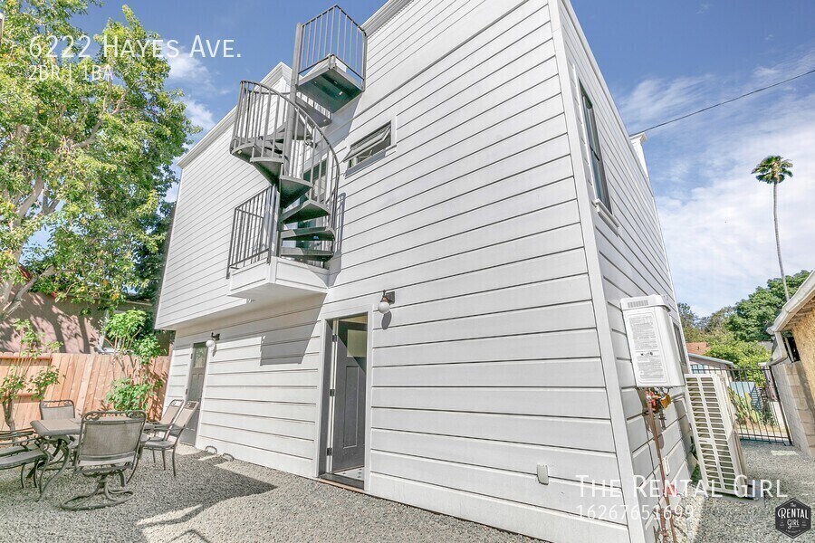 6222 Hayes Ave in Los Angeles, CA - Building Photo