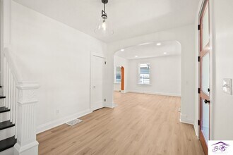 3321 Myrtle Ave in Omaha, NE - Building Photo - Building Photo