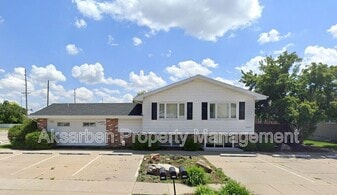 3303 28th St in Columbus, NE - Building Photo