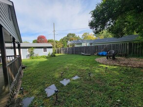1304 Gracewood Dr in Greensboro, NC - Building Photo - Building Photo