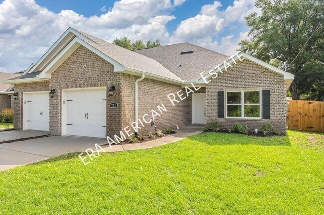 property at 721 Fairview Dr