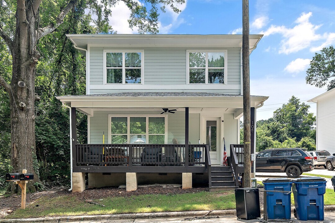 105 Turner Streetste 100 in Cary, NC - Building Photo