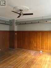 58 Ontario Ave in Hamilton, ON - Building Photo - Building Photo