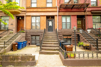 182 Lefferts Pl in Brooklyn, NY - Building Photo - Building Photo