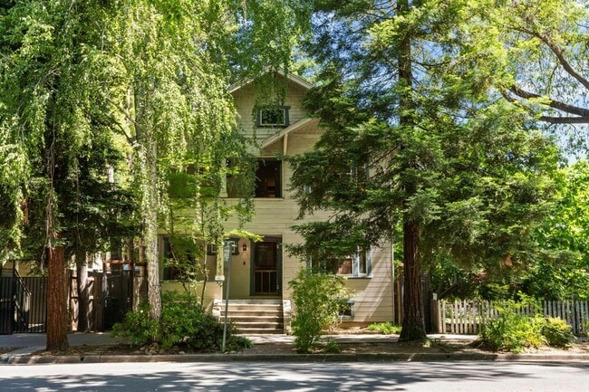 property at 605 T St