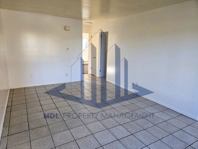 2207 Weiss St in Saginaw, MI - Building Photo - Building Photo