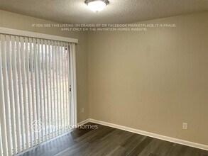 5316 Wisbech Ct, Unit 111E in Charlotte, NC - Building Photo - Building Photo