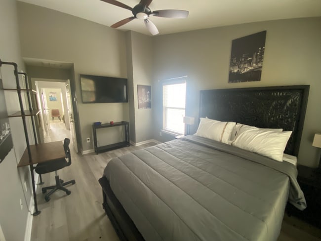 1269 Liberty Pkwy NW in Atlanta, GA - Foto de edificio - Building Photo