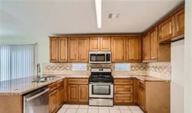 7516 Sea Spray Ave in Las Vegas, NV - Building Photo - Building Photo