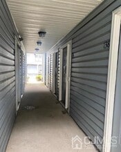 138 Prestwick Way in Edison, NJ - Building Photo - Building Photo