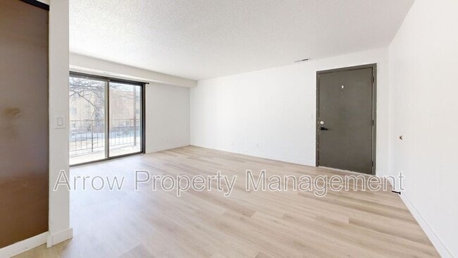 property at 207 E Arbor Ave