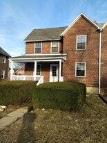 1138 Arcadia St in Bethlehem, PA - Building Photo