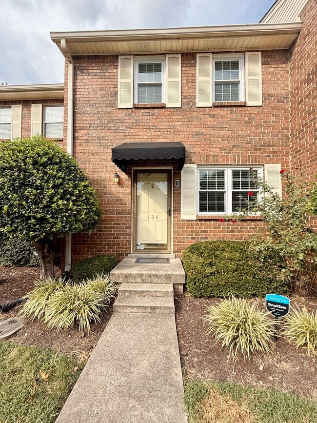 134 Thistle Ln