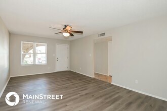 2255 E Gable Ave in Mesa, AZ - Foto de edificio - Building Photo