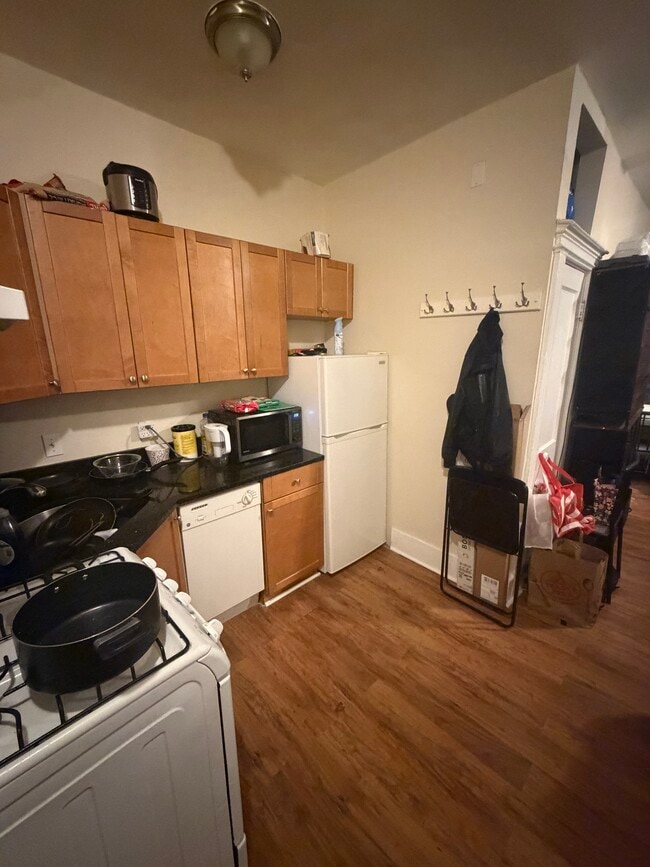 property at 38 Hemenway St