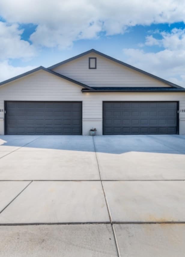 12027 W Shadow Lks St