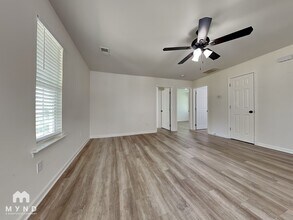 424 Valerie Cir in Hiram, GA - Building Photo - Building Photo