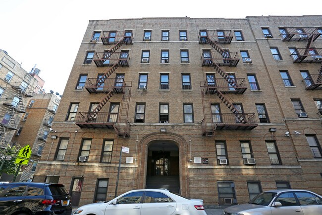 72-74 Ellwood St in New York, NY - Building Photo - Building Photo