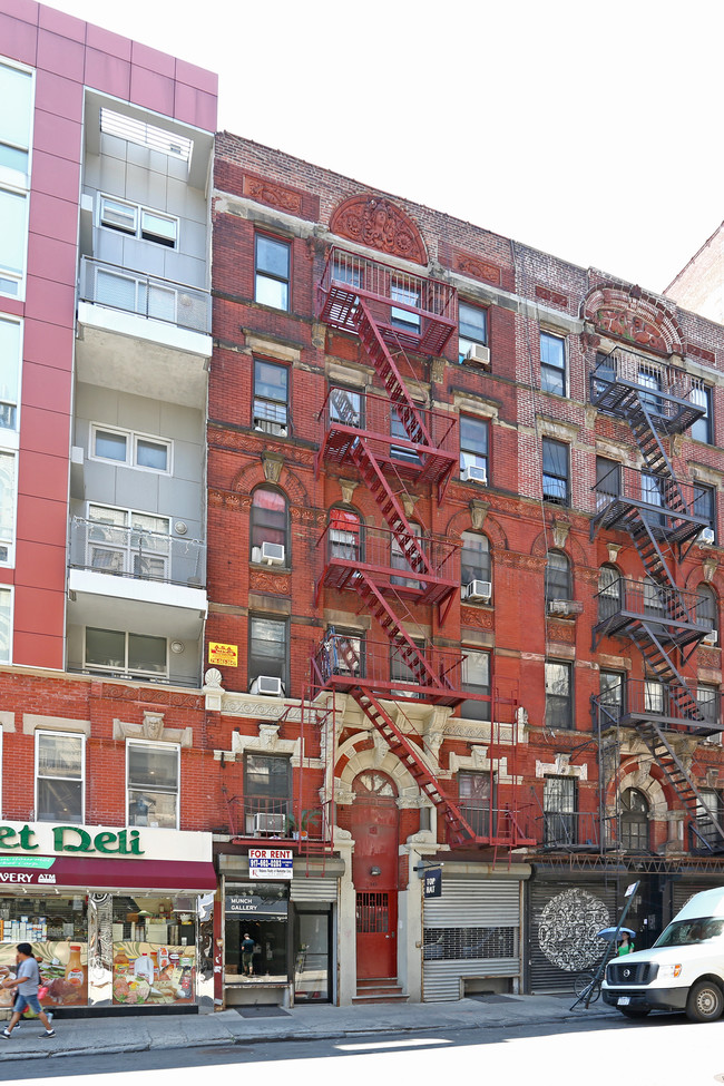 245 Broome St in New York, NY - Building Photo - Building Photo